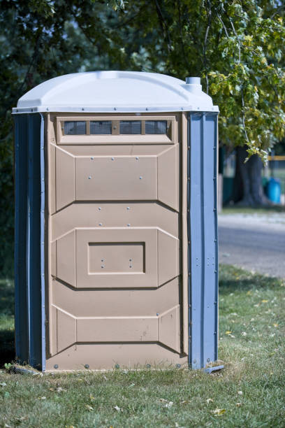 Portable restroom solutions in Mentone, IN